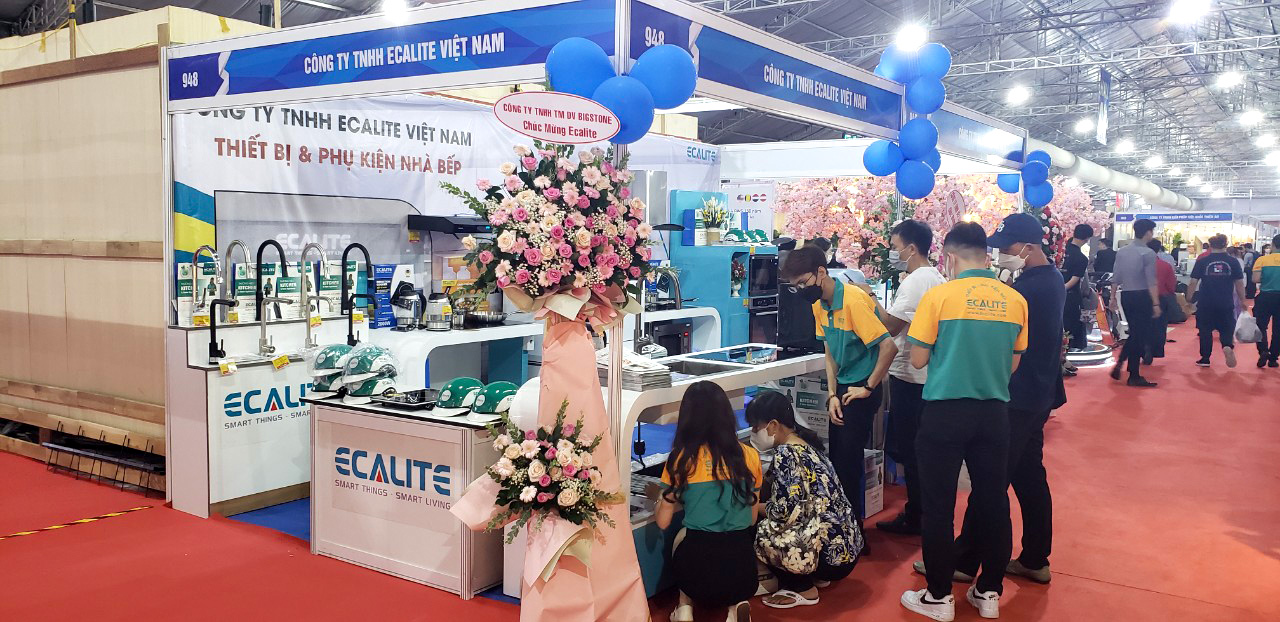 [cafebiz.vn] Trải nghiệm không gian bếp hiện đại và tiện nghi của Ecalite tại triển lãm Vietbuild